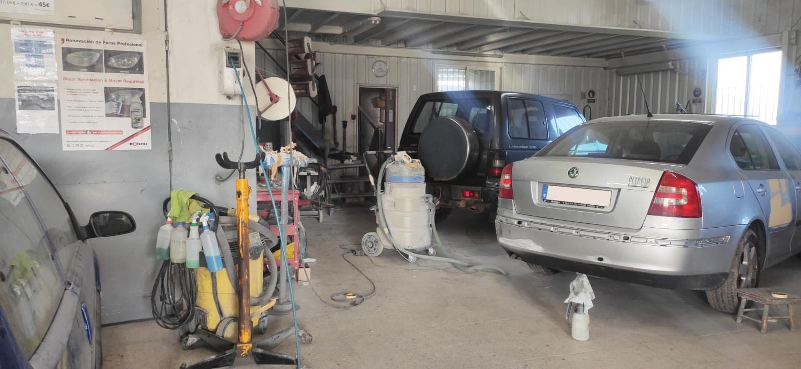  ¿Cuánto cuesta arreglar la chapa o pintar un coche en Ourense?